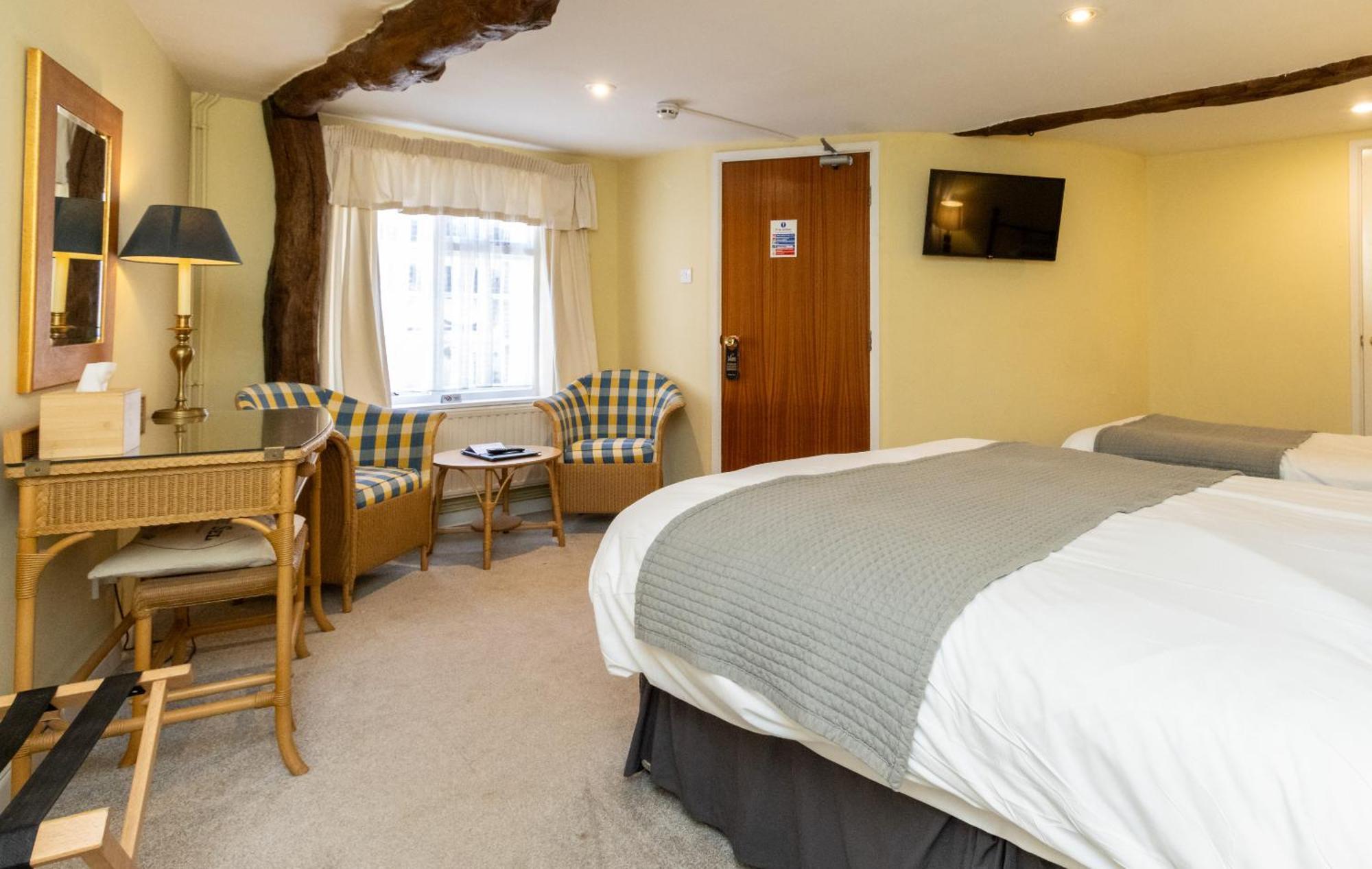 New Inn Crediton Szoba fotó